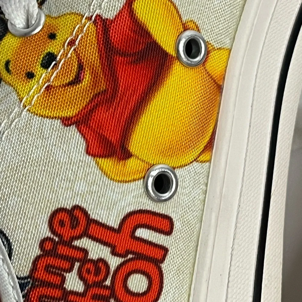 Rebook memory tech ortholite Winnie the Pooh Sneakers size 12